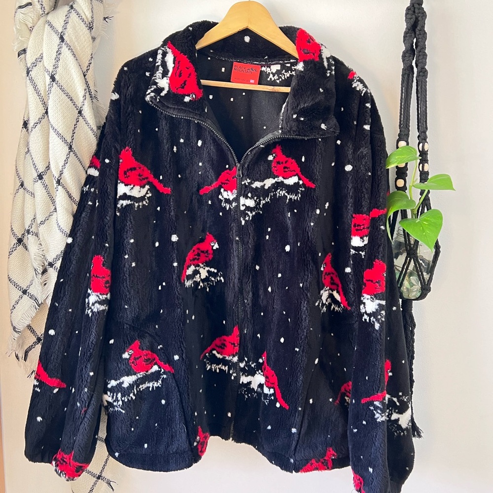 VTG 90s Y2K Black Mountain Outdoor Cardinal Jacket